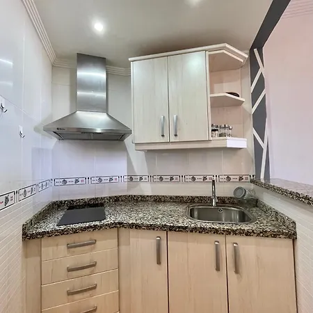 Lafrenchtouch - Moderno Y Acogedor Estudio Vista Mar * Τορρεμολίνος